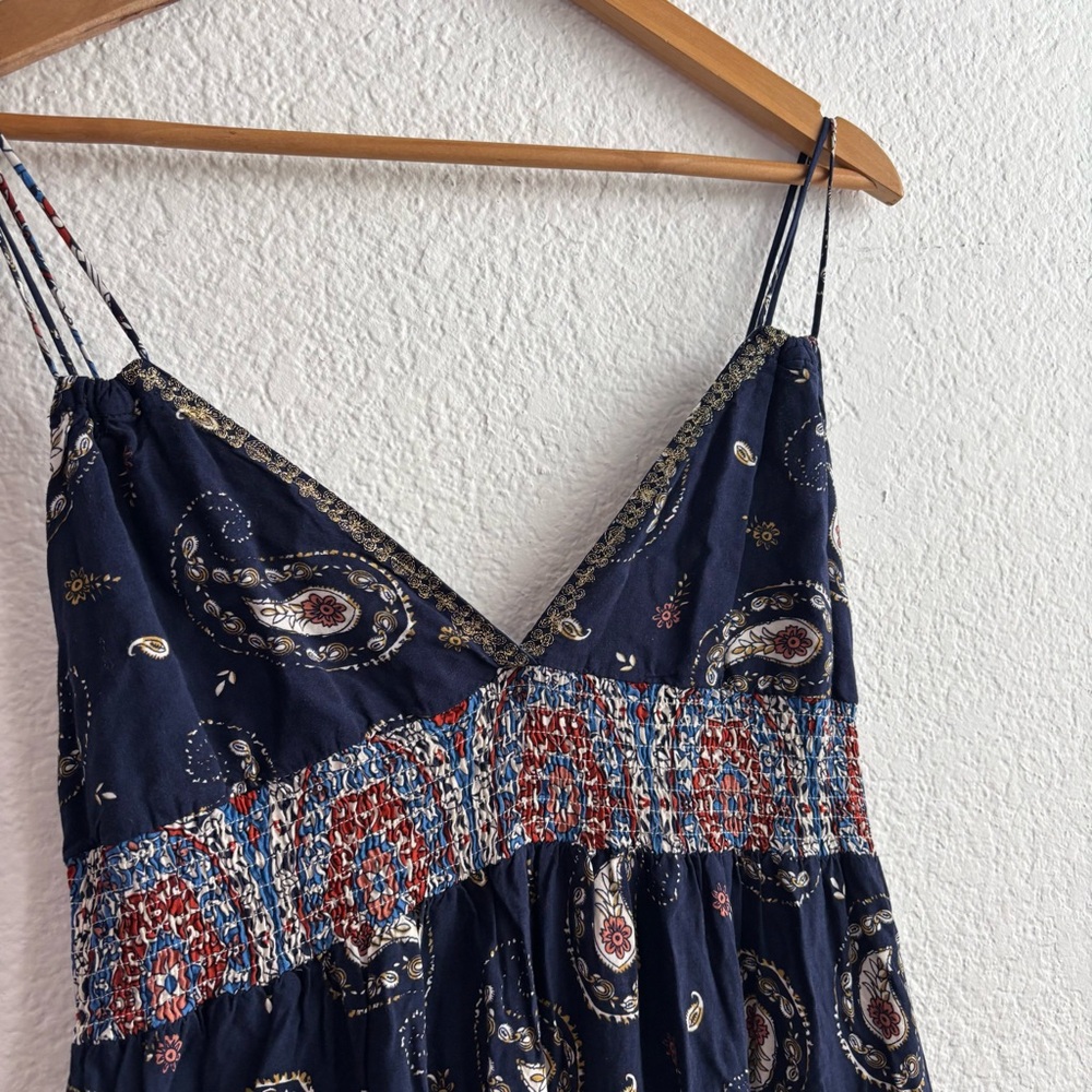 Navy Paisley Halter Maxi Dress - Women - Picture 3 of 11